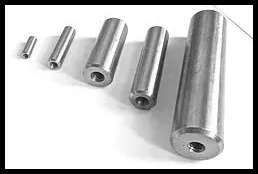 Steel Vented Pull Pins displayed by order of increasing lengths